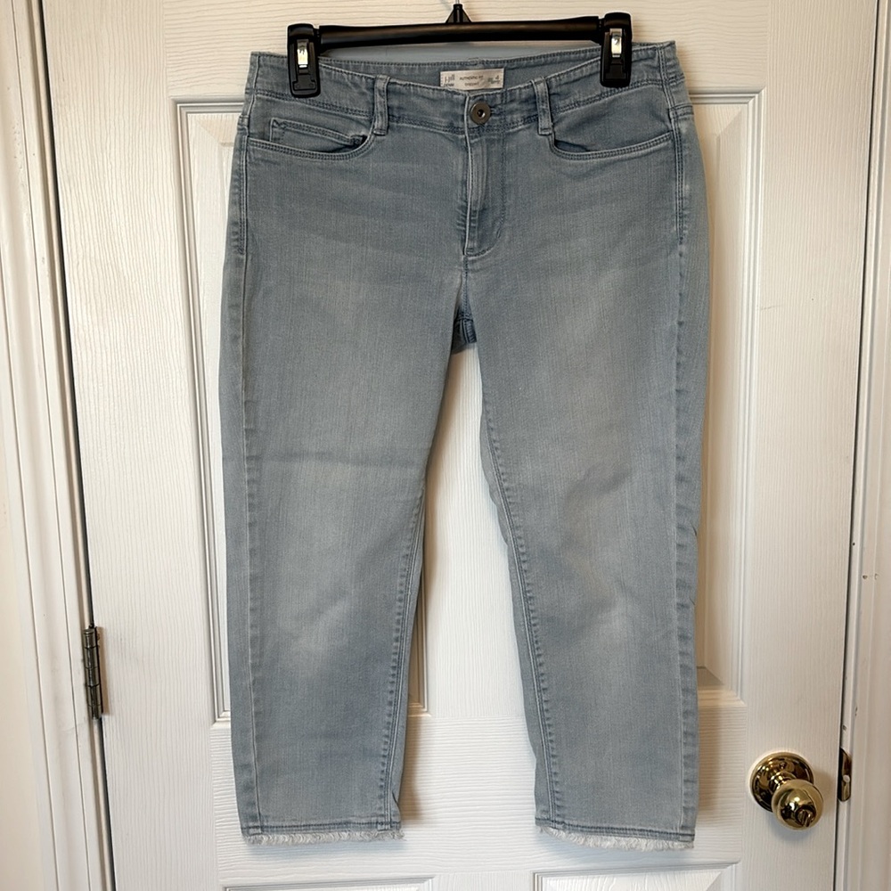 J. Jill Authentic Fit Cropped Light Washed Denim Jeans Size 4 Petite
